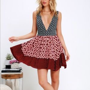 Lulus La vie En Roses Navy Blue and Red Floral print dress